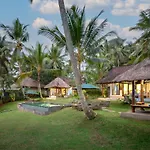 Green Sari Private Villa